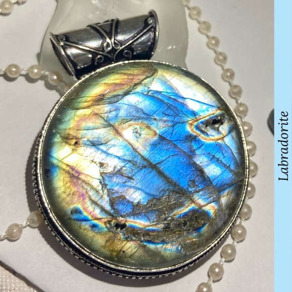 Natural Labradorite Gemstone Handmade Slider Pendant - Picture 1 of 9